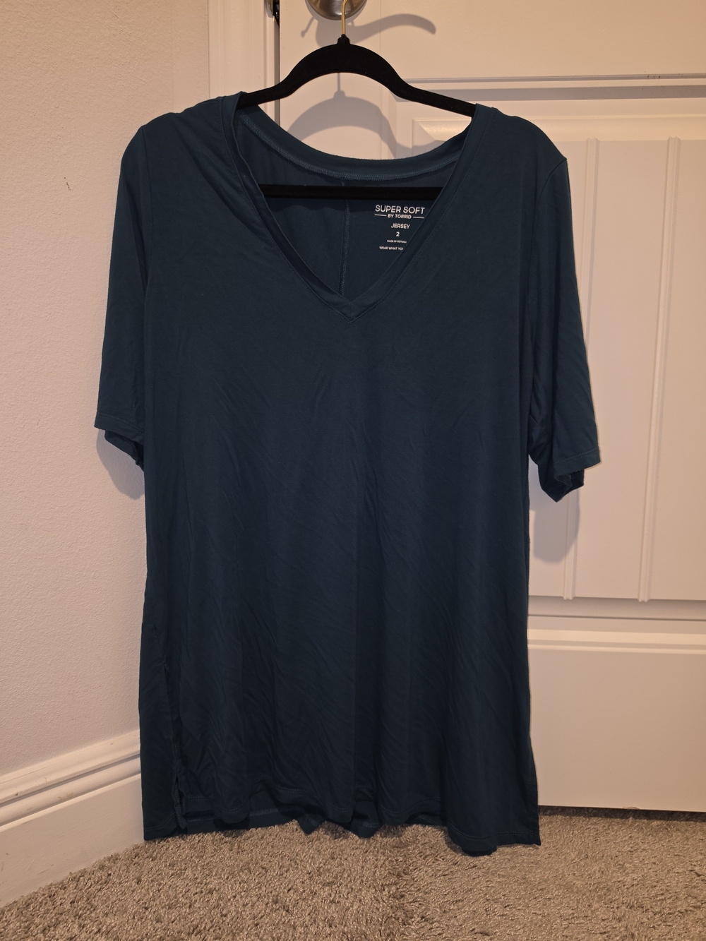 torrid Dark Teal V-Neck Short Sleeve Tee